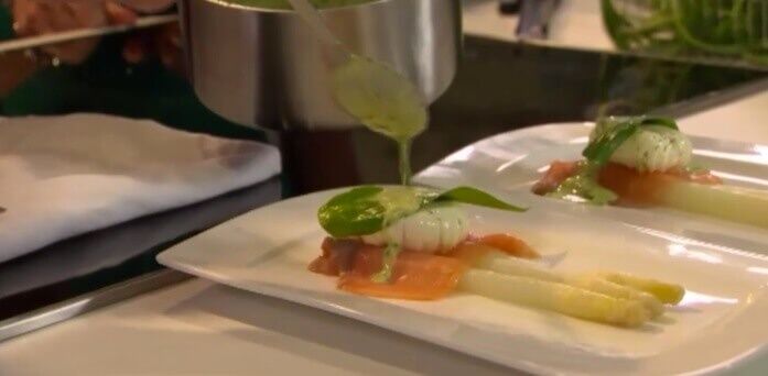 Asperges met gerookte zalm